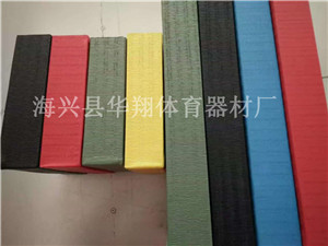 不同颜色柔道垫