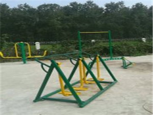 小区健身器材